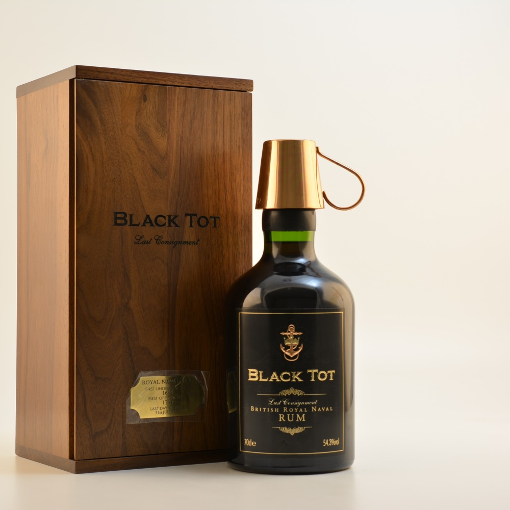 Black Tot Last Consignment British Royal Naval Rum in Holzkiste