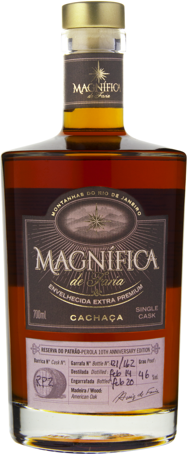 Magnifica de Faria Cachaca Reserva do Patrao
