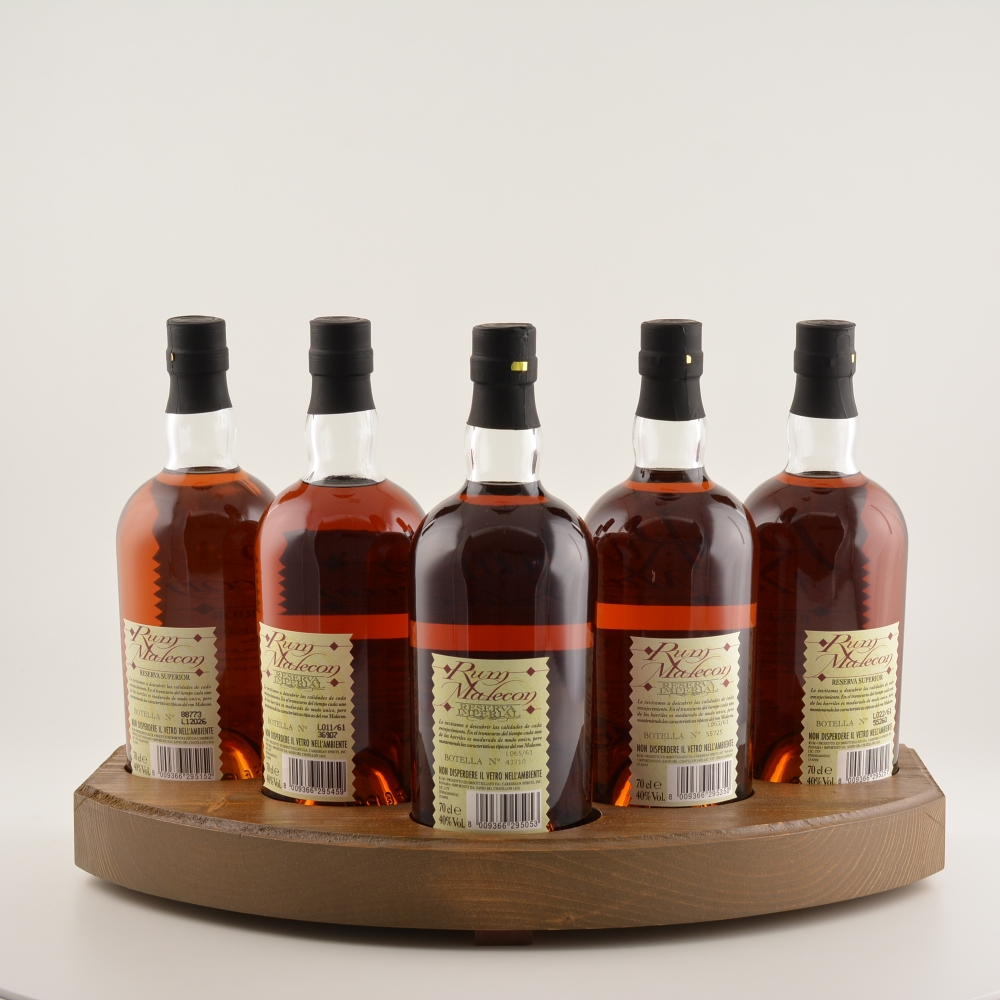 Malecon Rum Set 12, 15, 18, 21, 25 Jahre + Barständer